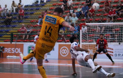 Segunda rodada da Super Copa Gramado de Futsal tem 18 gols marcados; confira os jogos deste final de semana