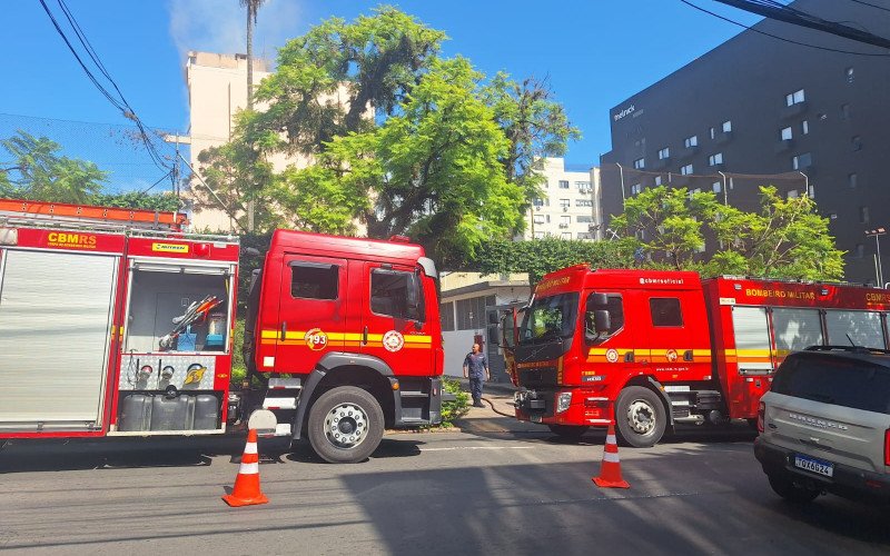 Combate ao incêndio na Associação Leopoldina Juvenil | abc+