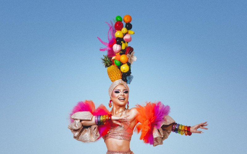 A leopoldense Fontana é semifinalista na RuPaul's Drag Race UK vs The World