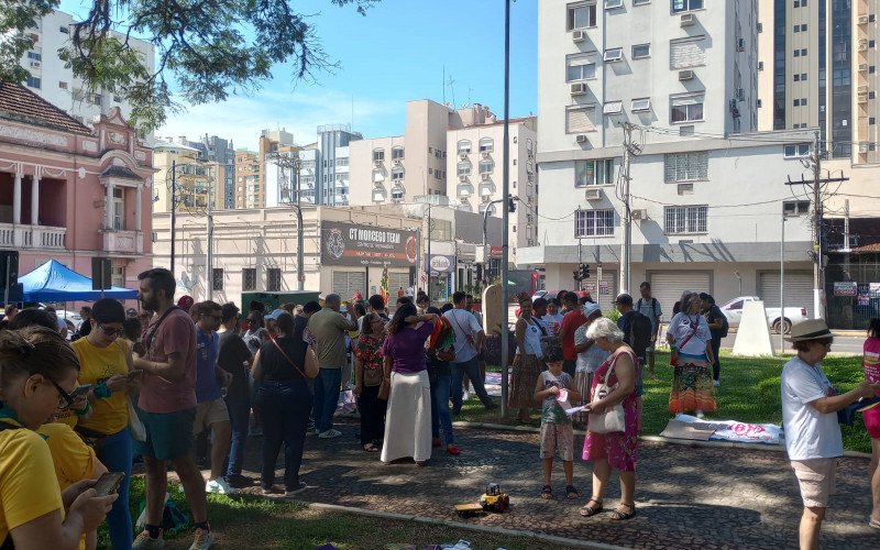 Caminhada 8M pede pelo fim do feminicídio e da violência doméstica