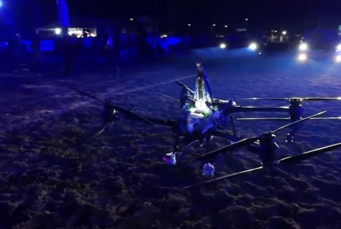 V&Iacute;DEO: Inova&ccedil;&atilde;o faz Nossa Senhora Aparecida chegar de drone ao rodeio em Campo Bom
