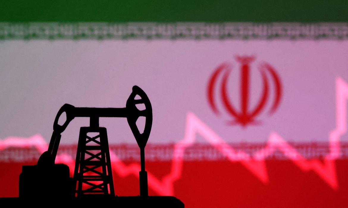 Filho de Ali Khamenei &eacute; o novo L&iacute;der Supremo do Ir&atilde;