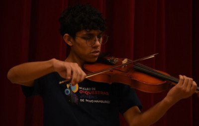 Músico de Novo Hamburgo é aprovado na Academia de Música Clássica da Orquestra Sinfônica de Porto Alegre