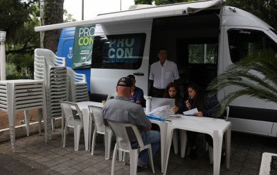 Procon de Canoas orienta consumidores no Centro até sexta-feira
