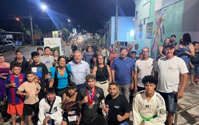 Entidades de São Leopoldo visitam projeto de artes marciais que atende 300 alunos na Vila Brás