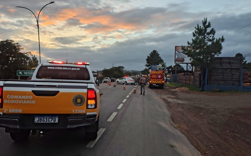 Acidente com vítima fatal na RS-239, em Parobé, na manhã desta sgdeunda-feira | abc+