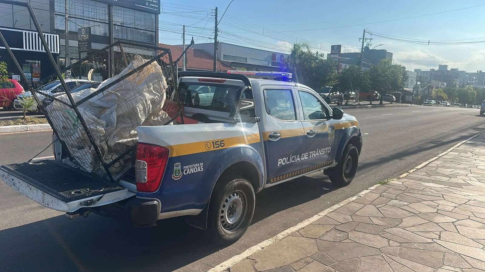 Pol&iacute;cia de Tr&acirc;nsito recupera aparelhos de ar-condicionado furtados em Canoas