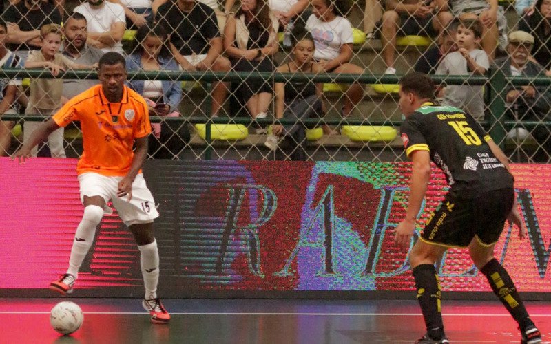 Saiba quais s&atilde;o as equipes que disputam as quartas de final da Super Copa Gramado de Futsal