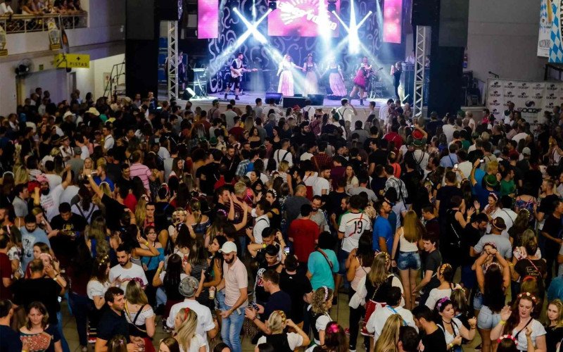 Festival do Chopp de Feliz atrai milhares de pessoas à Socef | abc+