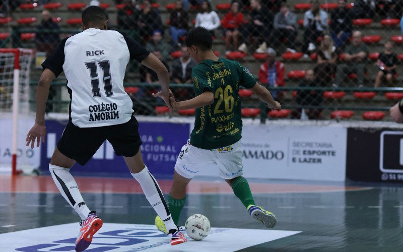 Vagas para a grande final da Super Copa Gramado de Futsal ser&atilde;o definidas nesta quarta-feira