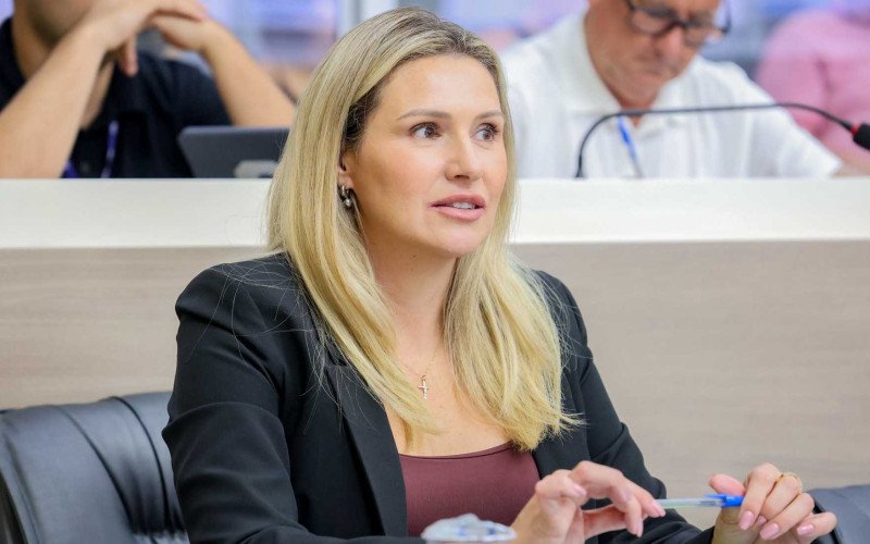 Daia Hanich (MDB)  | abc+