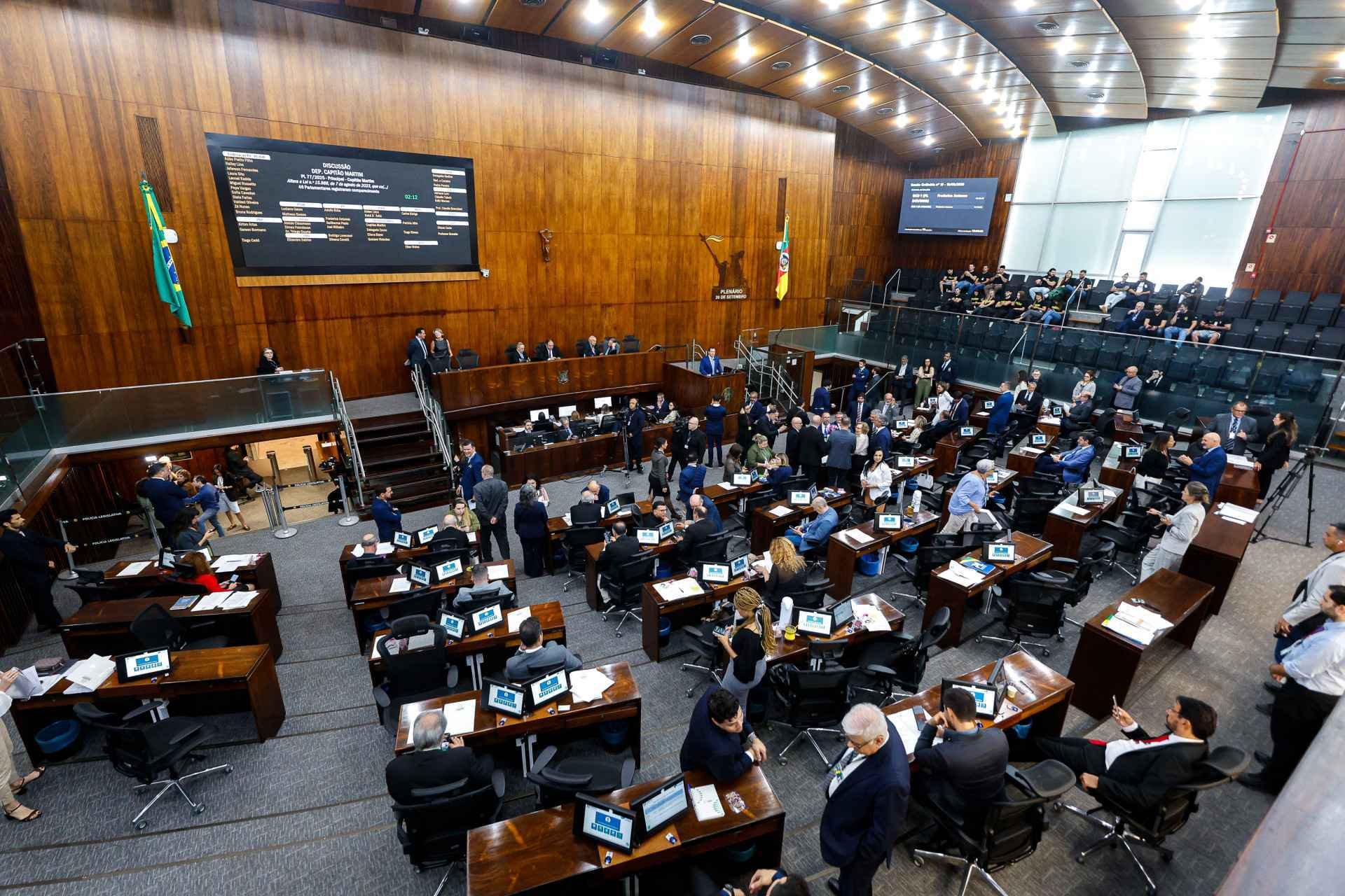 Entenda os 15 projetos aprovados no RS para combater a viol&ecirc;ncia contra a mulher