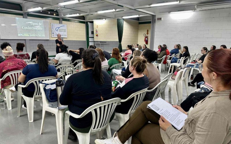 Aulões de revisão ocorreram na UAB de Gramado