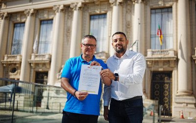 PSB oficializa saída do governo Eduardo Leite e anuncia apoio a pré-candidatura da esquerda