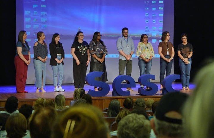 Encontro no Teatro Municipal marcou abertura das atividades do Grupo Maturidade Ativa, do Sesc São Leopoldo, em 2026