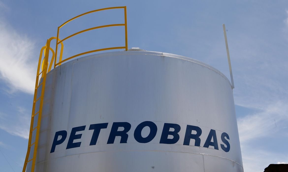 Petrobras confirma nova descoberta de g&aacute;s em po&ccedil;o na Am&eacute;rica do Sul