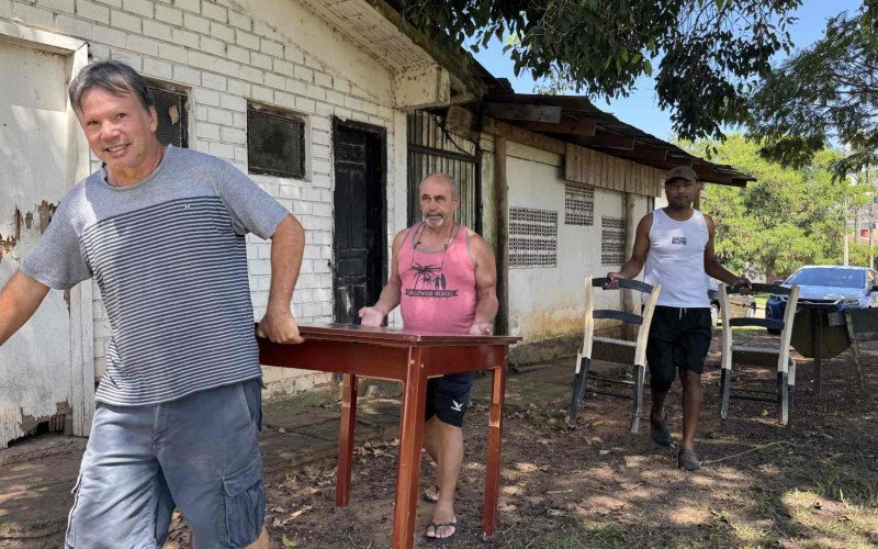 Começa desocupação da sede do Botafogo | abc+