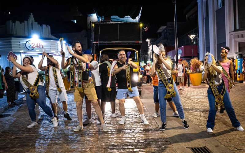 Carnaval de Rua de São Leopoldo na Rua Independência no sábado (14 de março)