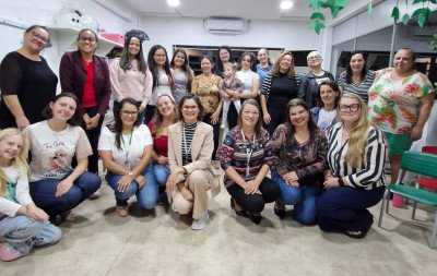 Escolas de Gramado recebem palestras e ações educativas para fortalecer combate à violência contra a mulher