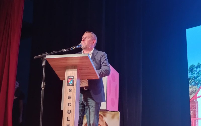 O prefeito Heliomar Franco afirma que a expectativa é muito grande para o início das obras da Casa do Imigrante