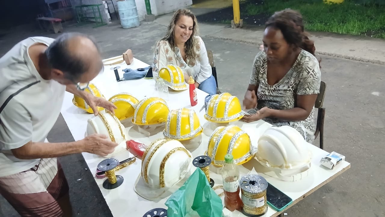 Imp&eacute;rio do Sol vai abrir desfile leopoldense cantando sobre quem faz o carnaval