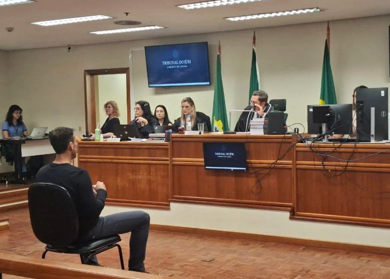 Sessão do júri que condenou Paula Caroline Ferreira Rodrigues ocorreu na última terça-feira (10) | abc+