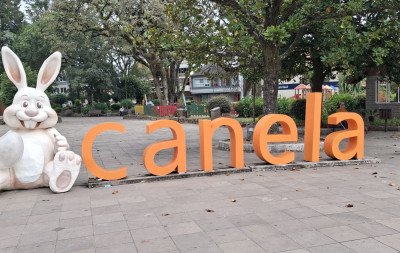 Abertura da Páscoa em Canela terá desfile temático; veja quando inicia programação