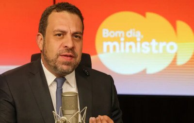 FIM DA ESCALA 6X1: Se houver demora para votação, governo deve enviar projeto com urgência