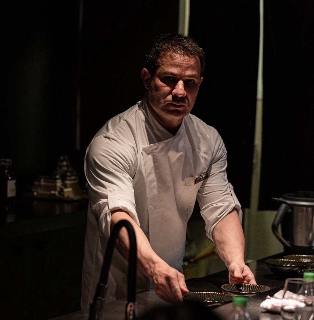 Canoense Mauricio Caio disputa t&iacute;tulo no 1&ordm; reality de culin&aacute;ria japonesa do Brasil
