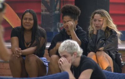BBB 26: Brother é eliminado com mais de 58% dos votos e amigos choram; veja percentuais