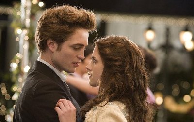 Primeiro filme da saga Crepúsculo volta aos cinemas nesta semana; saiba onde assistir
