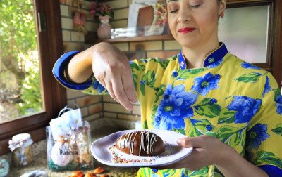Alta do chocolate impulsiona produção de ovos de Páscoa artesanais em Canoas