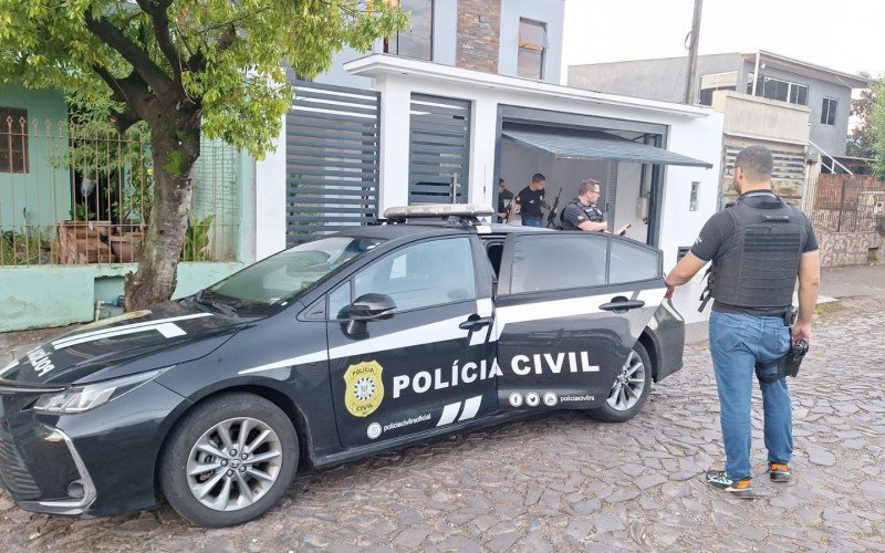 Operação mira grupo que praticava extorsão contra família | abc+