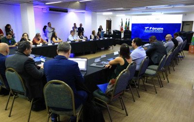 Fórum debate proteção de dados com municípios em Canoas