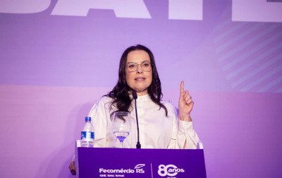 Juliana Brizola divulga carta reafirmando compromisso com Lula e anuncia saída do PDT do governo Eduardo Leite