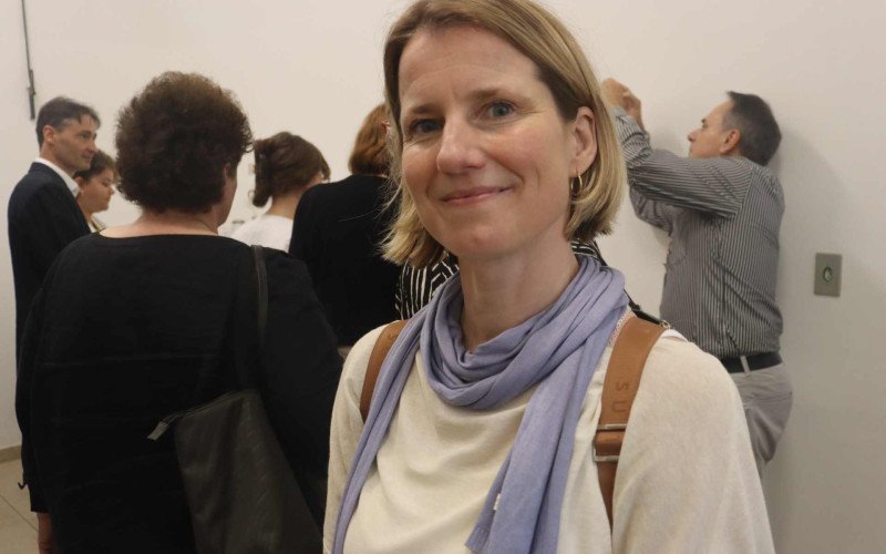 Anna Tillner Stortini d&aacute; aula de alem&atilde;o e ingl&ecirc;s na escola de Osnabr&uuml;ck