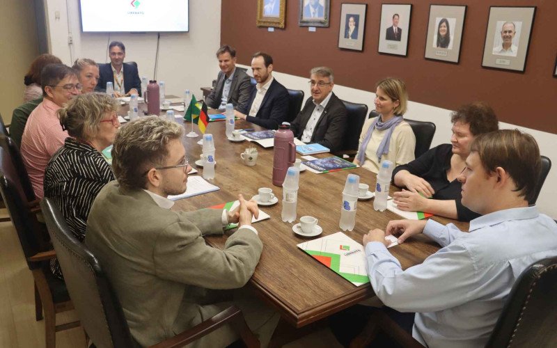 Comitiva alemã visita Fundação Liberato