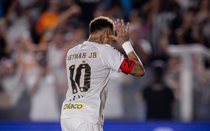 Neymar em jogo contra o SC Internacional pelo Brasileirão | abc+