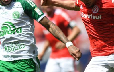 Inter x Chapecoense: Onde assistir ao jogo pelo Brasileirão neste domingo (22)