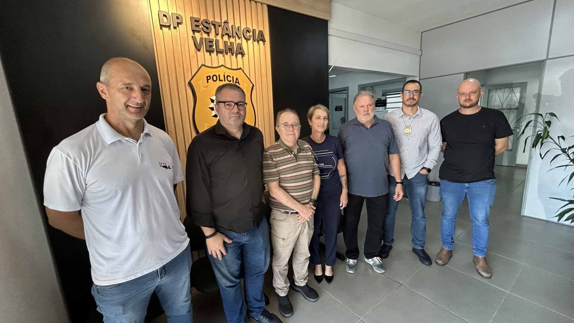 Confraternização marca entrega de reforma da Delegacia de Polícia de Estância Velha