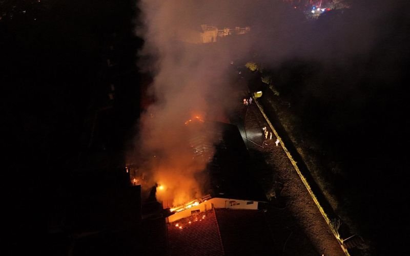 VÍDEO: Incêndio atinge motel em São Leopoldo