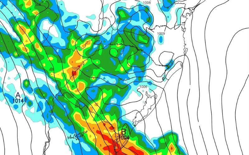 Frente fria aumenta perigo de tempo severo e RS tem risco de tempestade e queda de granizo; veja quando