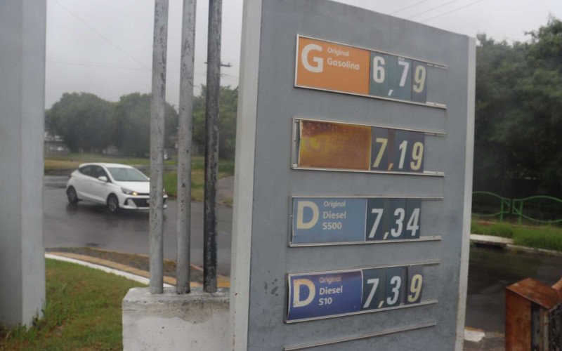 Preço do diesel e gasolina estão altos devido à guerra no oriente médio