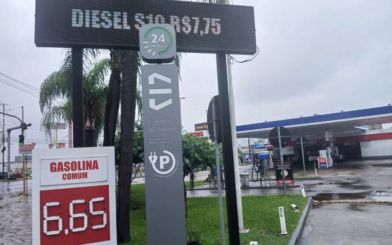 Movimento era normal nos postos no começo da tarde deste domingo (22), com garantia de diesel e gasolina aos motoristas | abc+
