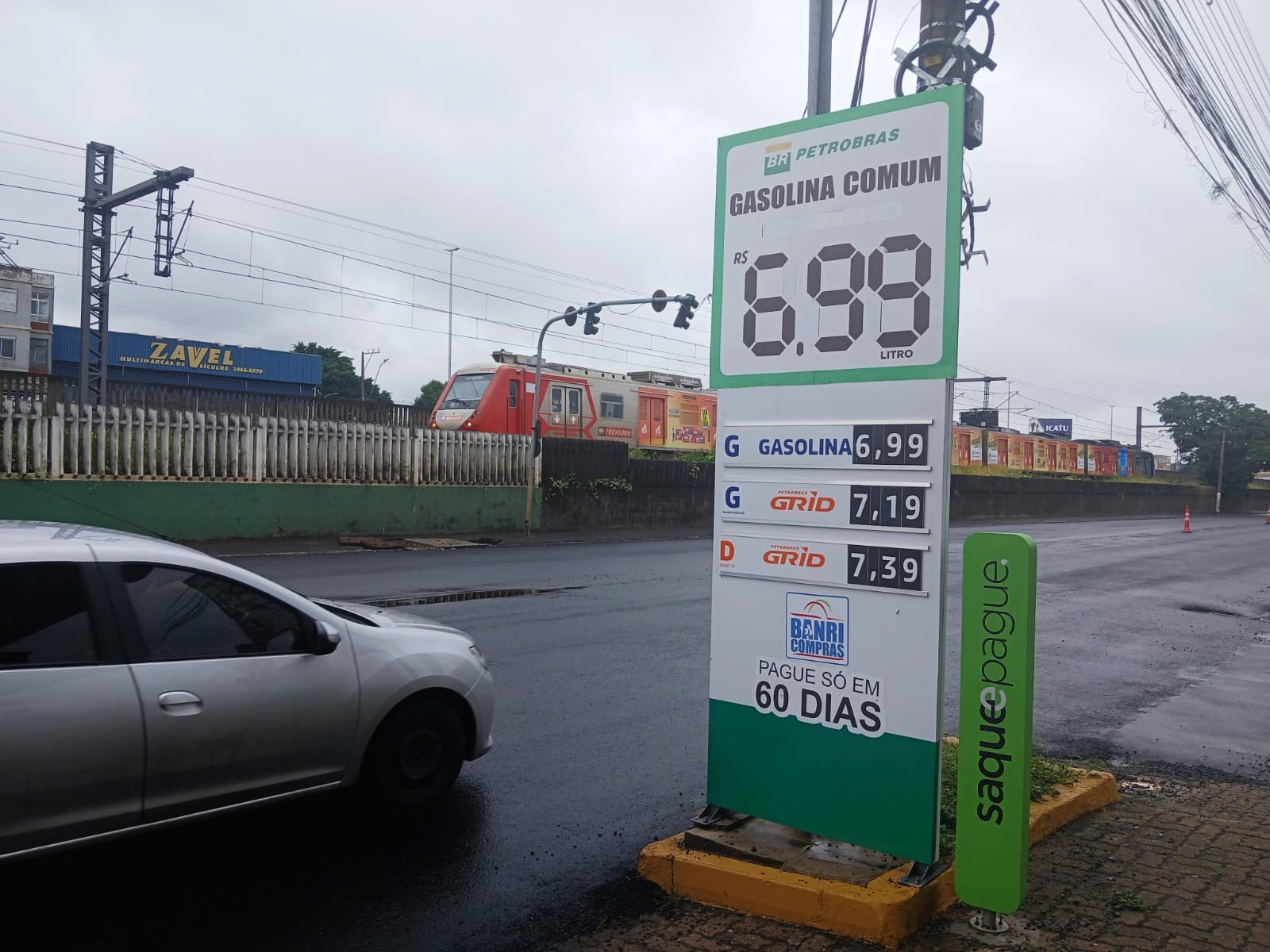 Em Canoas já tem posto com gasolina comum a quase 7 reais | abc+