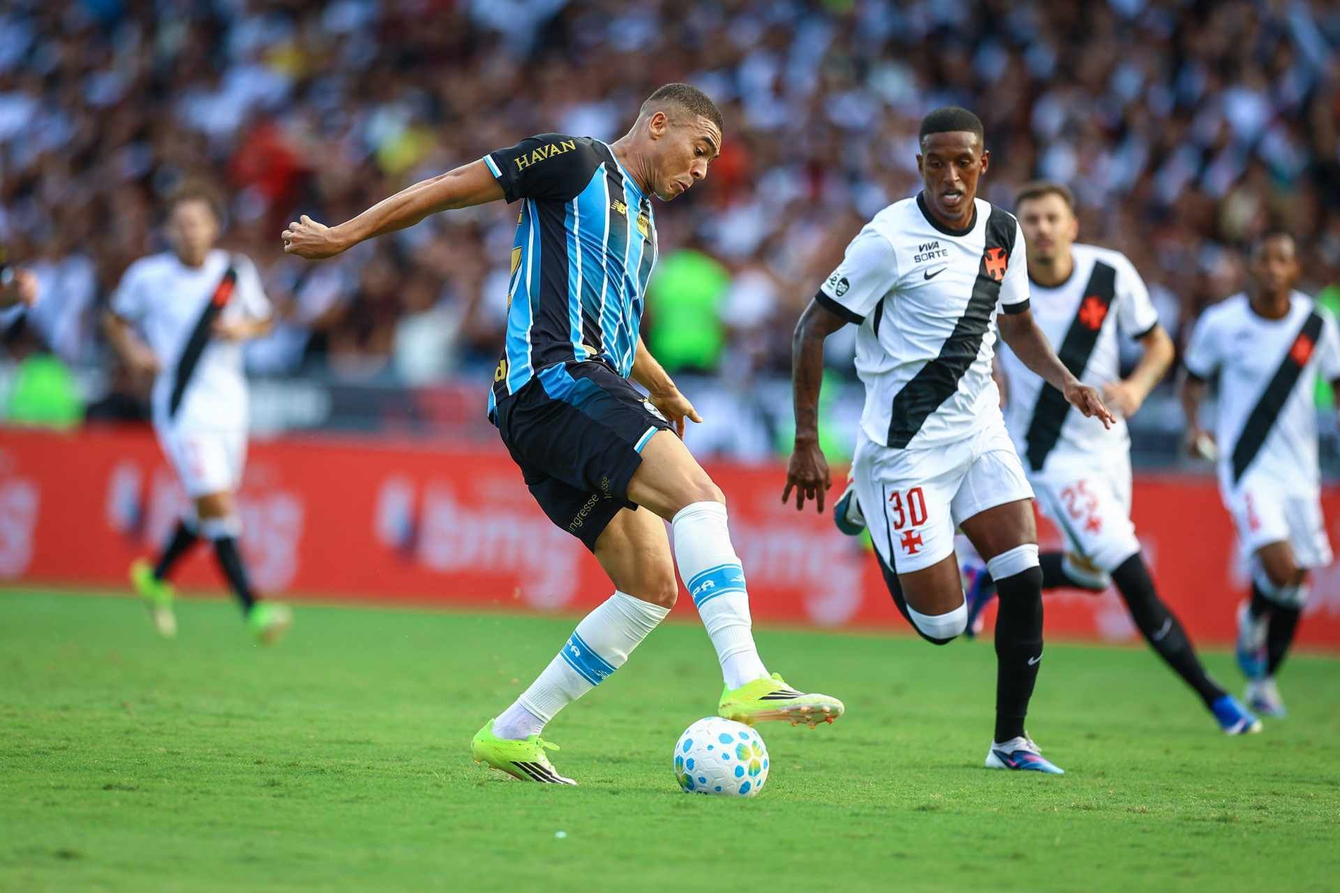 Grêmio perde para o Vasco no Rio em tarde de reencontro com Renato Portaluppi