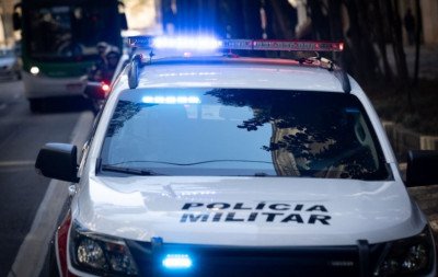 Crianças de 6 e 4 anos são encontradas mortas dentro de carro em SP