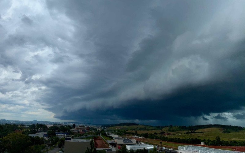 El Niño aumenta a  possibilidade de chuvas fortes no Sul do Brasil e aumenta o risco de seca no Norte do país | abc+