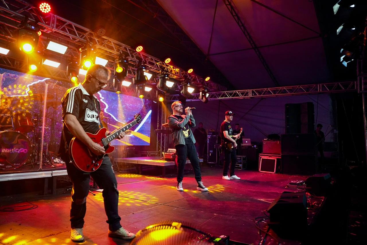 FOTOS: Aniversário de Nova Santa Rita e rodeio reúnem mais de 25 mil pessoas
