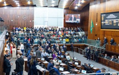 Reajuste do piso salarial dos professores estaduais é aprovado na Assembleia Legislativa